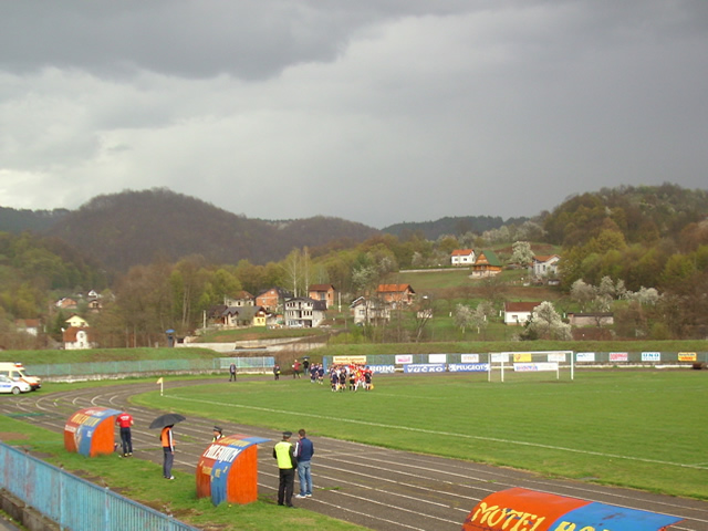 Derbi začelja pripao gostima