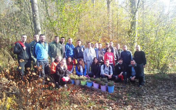 Mladi socijaldemokrati u akciji pošumljavanja