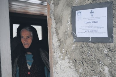 MILKA LAZIĆ IZ GAJA KOD TESLIĆA ZA SINOVLJEVU SMRT OKRIVILA HITNU POMOĆ!