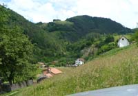 Zbog kupovine lijekova i plaćanja računa putuju između 50 i 100 kilometara