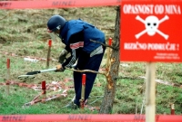 Nemaju vremena da uklone bombu